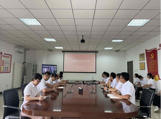 遼寧華原起重機公司順利通過三體系監督審核